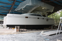 Port side profile view.